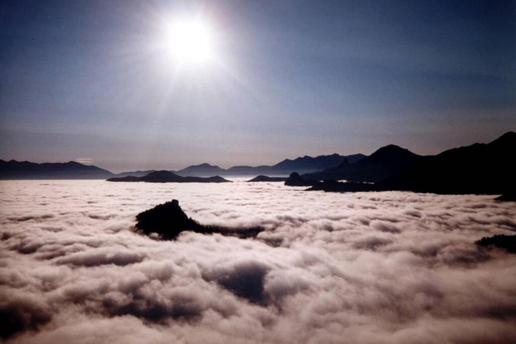 Aire De Montana - Estupendas Vistas A Los Picos Baro  Bagian luar foto