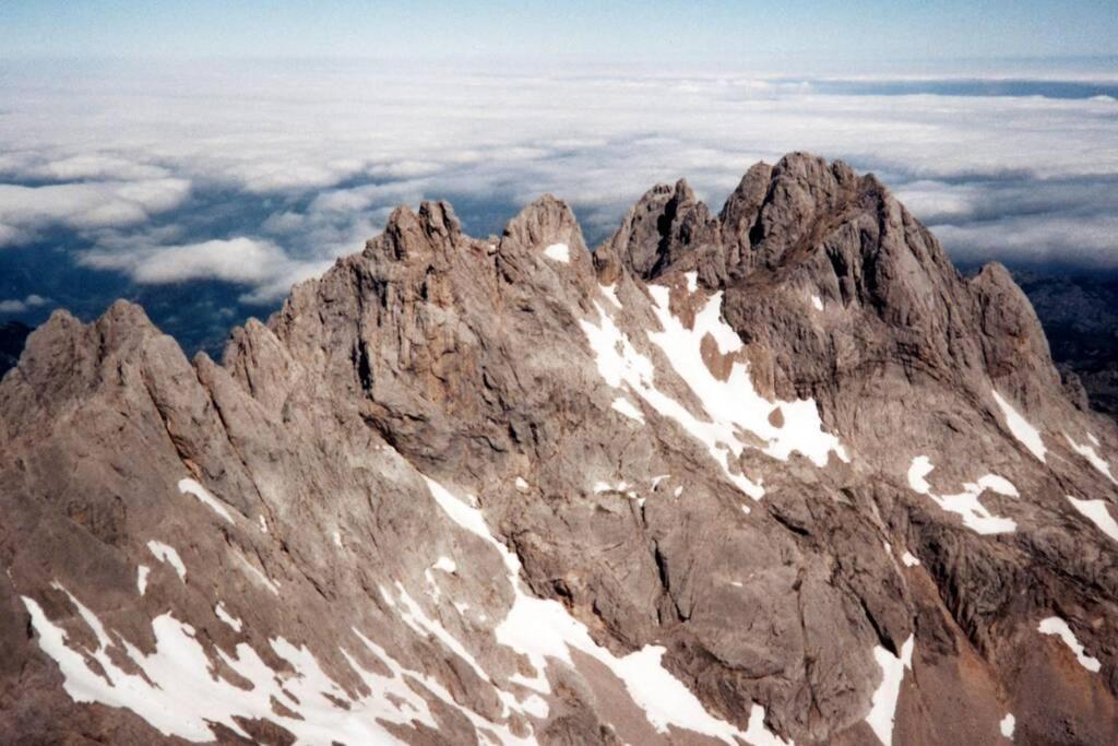 Aire De Montana - Estupendas Vistas A Los Picos Baro  Bagian luar foto